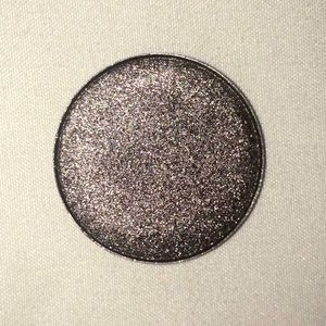 COLOURPOP single shadow
